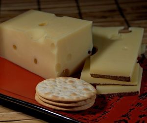 Food Quiz-Emmental
